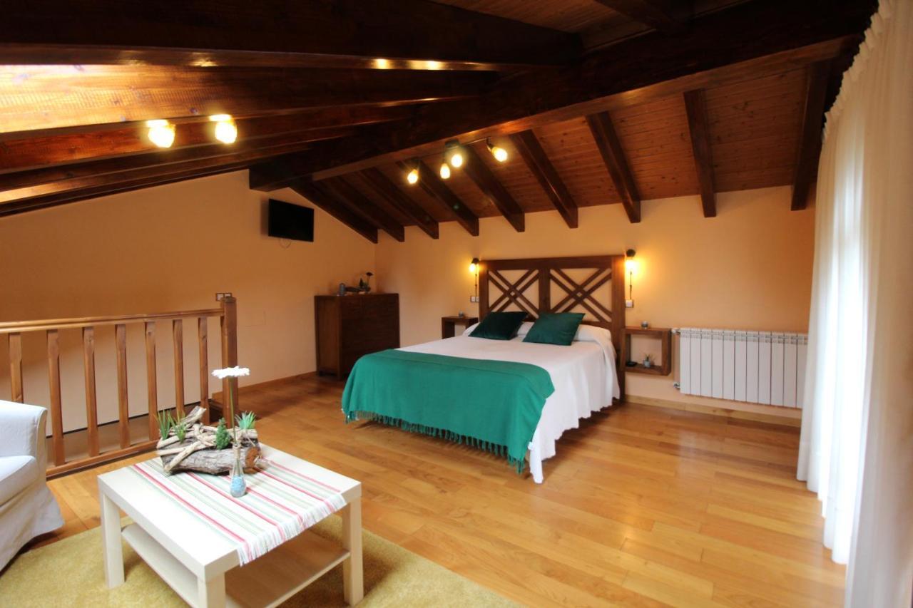 Apartamentos Rurales La Aguilera Oviñana Buitenkant foto