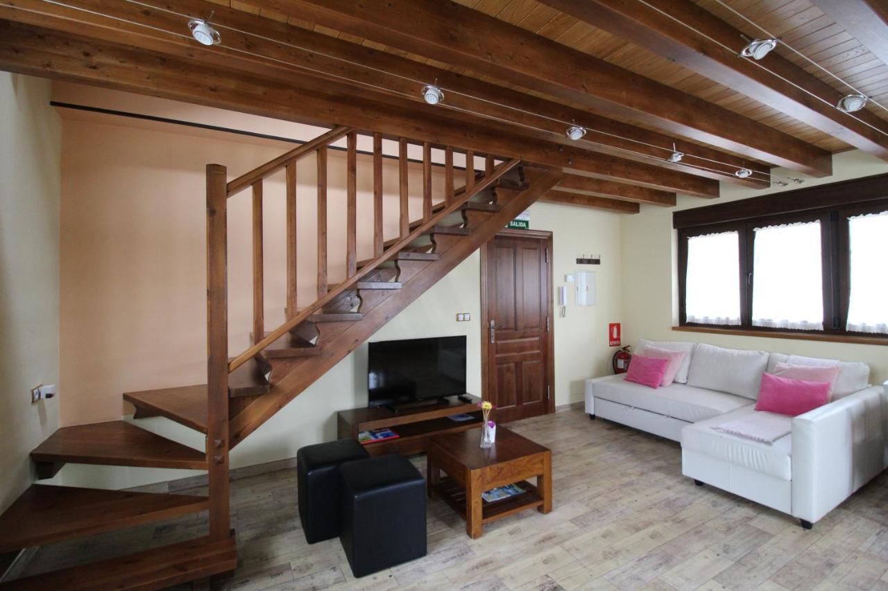 Apartamentos Rurales La Aguilera Oviñana Buitenkant foto